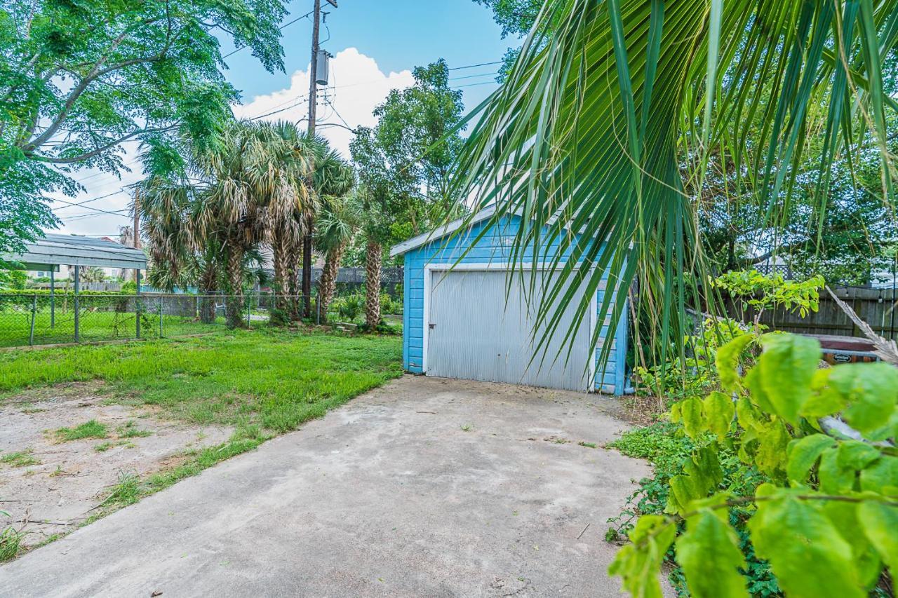 Uptown Cottage Newly Updated Home Near The Strand Galveston Harbor And Utmb Экстерьер фото