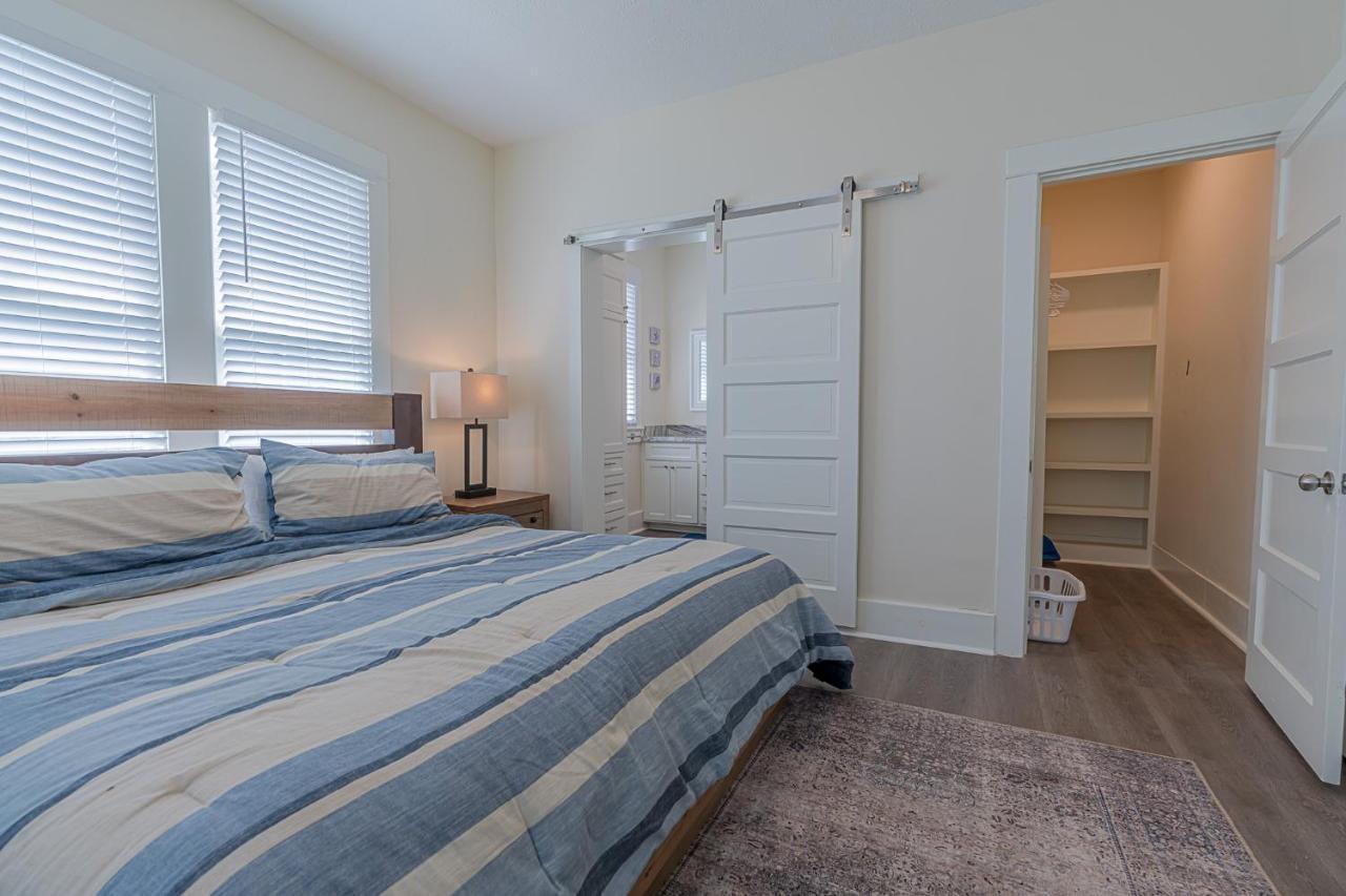 Uptown Cottage Newly Updated Home Near The Strand Galveston Harbor And Utmb Экстерьер фото